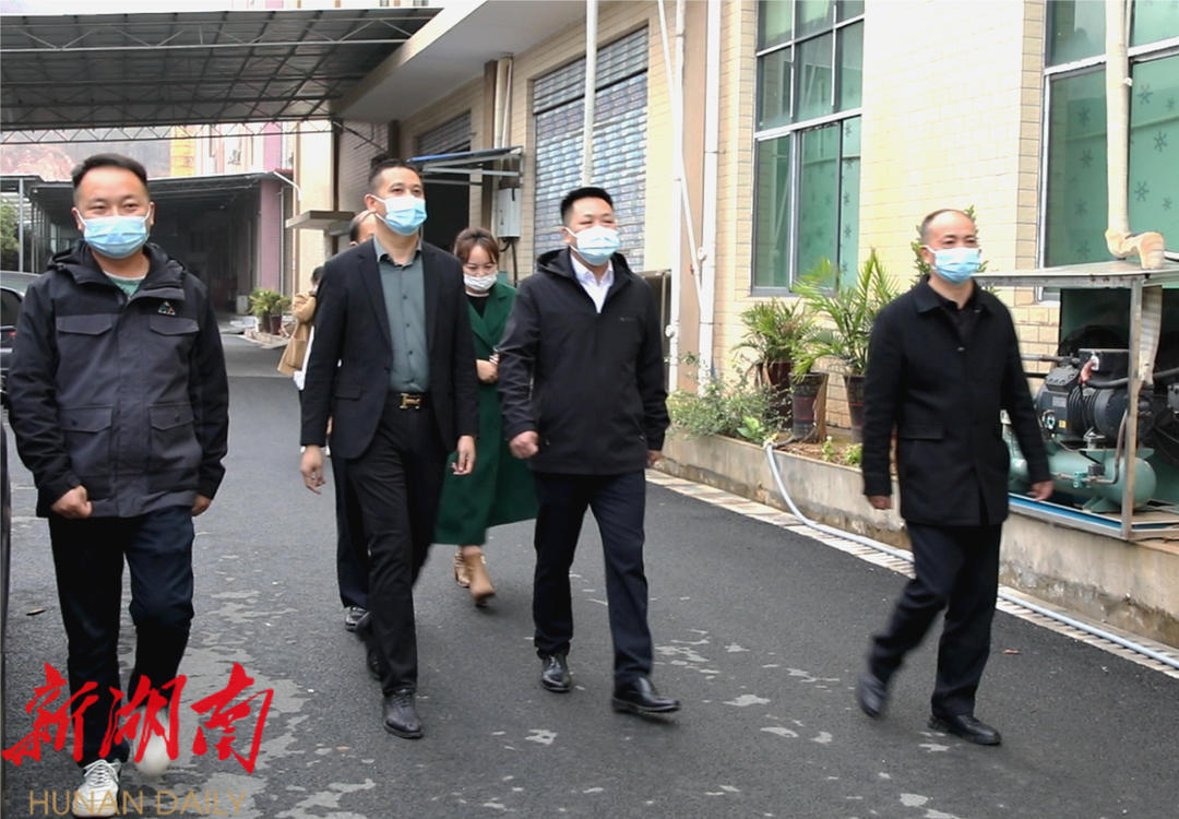 为党交朋友、共画同心圆——杨云龙与统一战线代表人士联谊交友_邵阳头条网